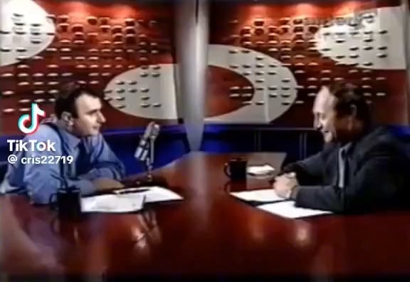 When Basescu wiped with tuca on the floor