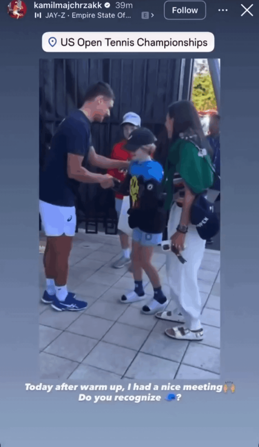 Polish tennis player found the kid who got his signed cap taken by the CEO