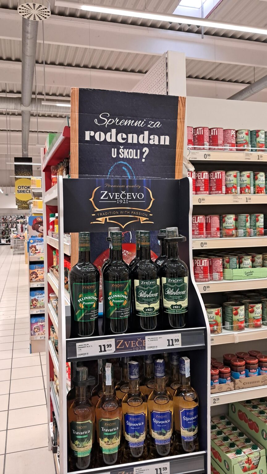 Find everything for school in Konzum