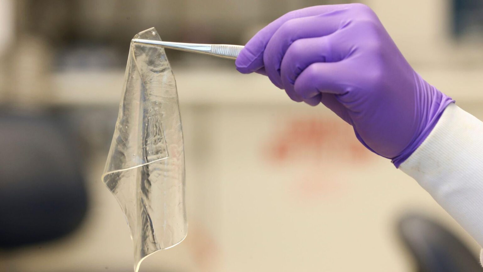 New hydrogel makes drug release 20 times slower, keeps treatments effective for weeks