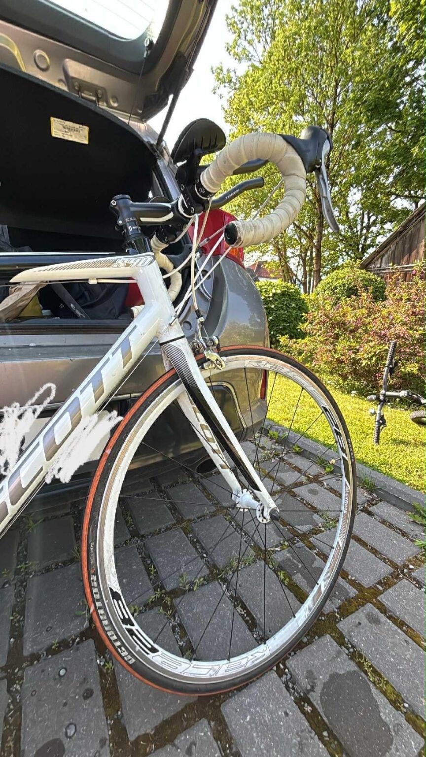 Don’t give a Scott road wheel in Viljandi Don't give a Scott road wheel in Viljandi