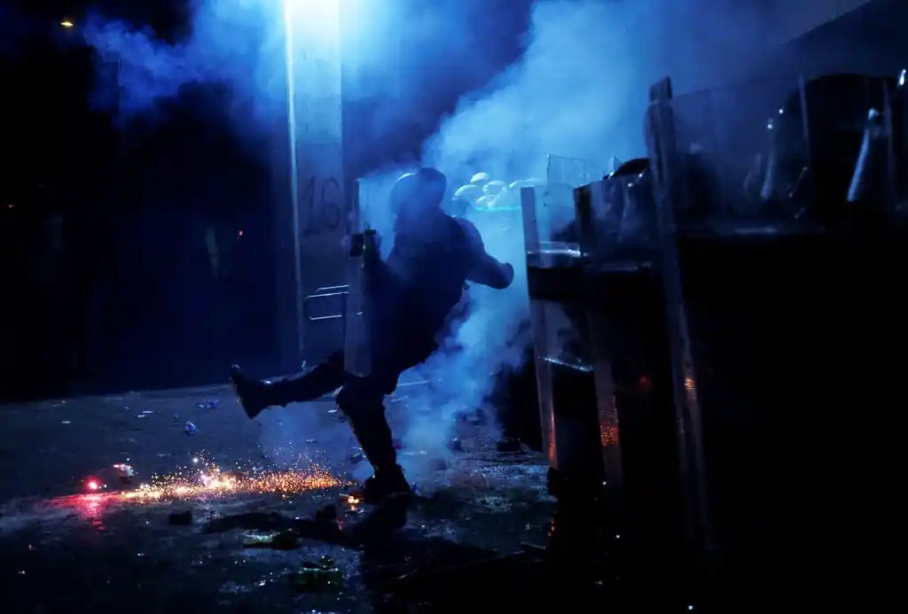 Protests in Serbia: police dispersed students in Novi Sad.