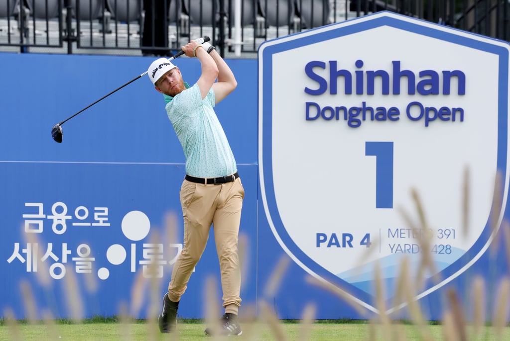 Scott Vincent is only a shot back in second. Photo: Korean PGA Tour.