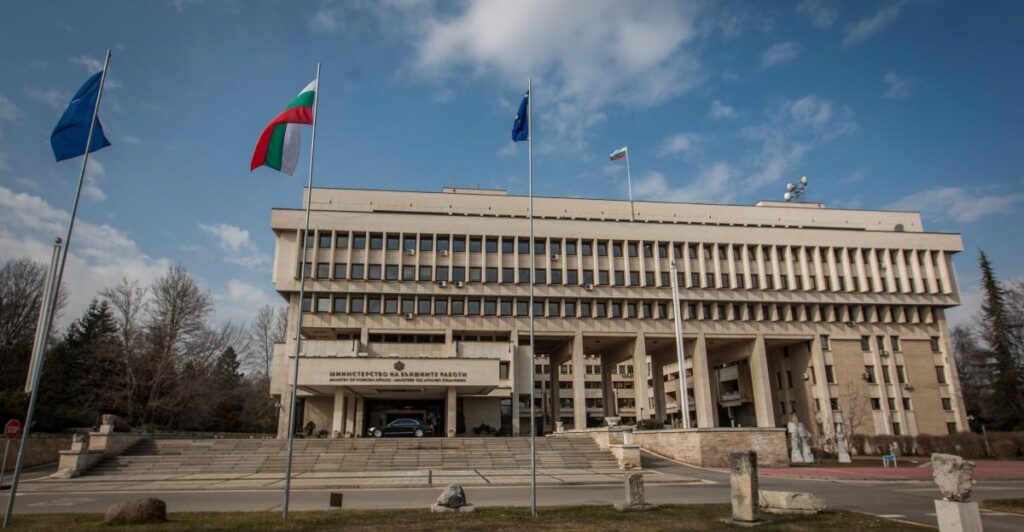 Bulgaria states solidarity with Poland after Russian incursion into Polish air space – The Sofia Globe