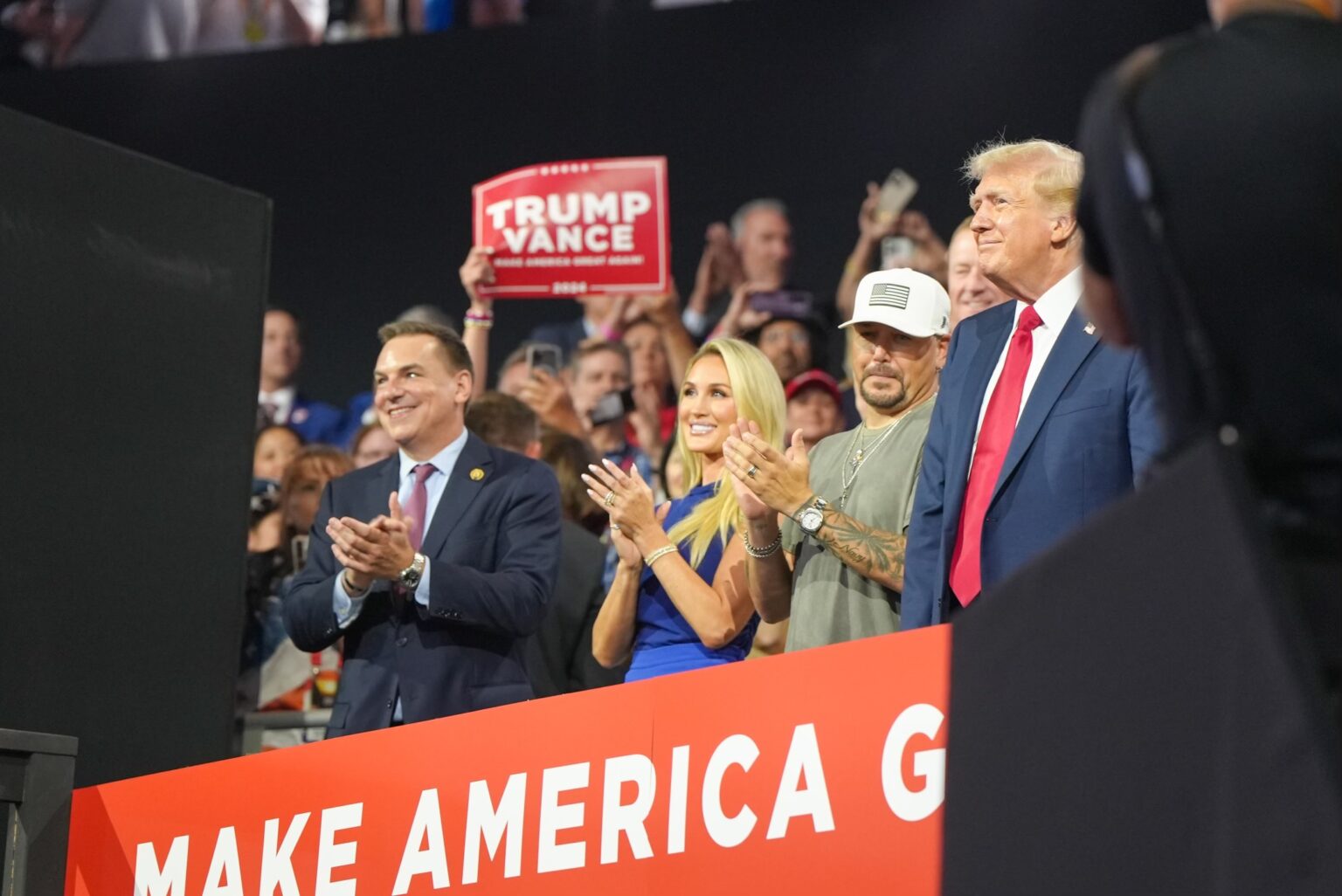 Republicans Strengthen the Economy Despite Democrats Standing in the Way