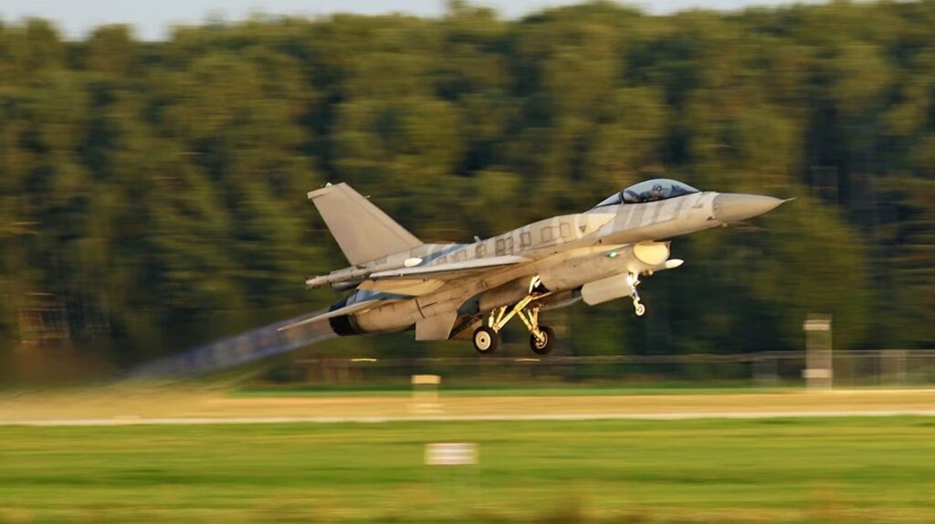 Poland chooses Viper Shield EW system for F-16V upgrade Poland chooses Viper Shield EW system for F-16V upgrade