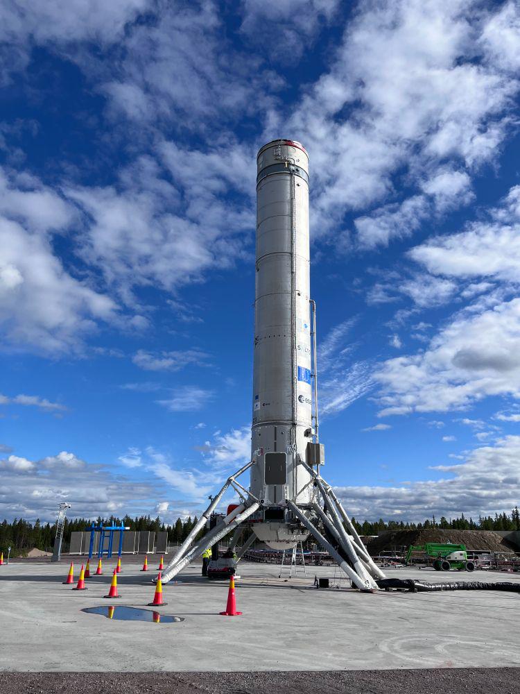 Themis - European reusable rocket demonstrator stands on its launchpad.