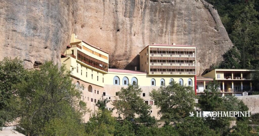 Kalavryta: The abbot of the Grand Cave Monastery was arrested - attempted to sell 18th -century images and gospels for 200,000 euros
