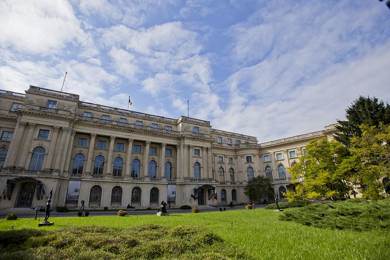 József Klein, Thomas Ruff & Transylvania & Anatolia: National Museum of Art of Romania announces upcoming exhibition season