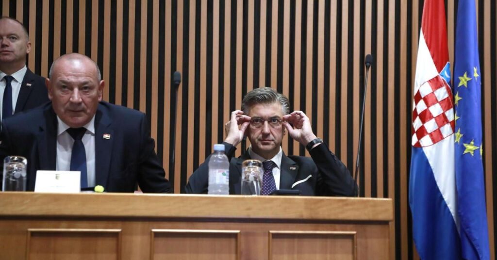 Bencic: You are a coward! The first prime minister in the EU to legalize the Nazi greeting; Plenkovic: This HDZ is beneficial to society