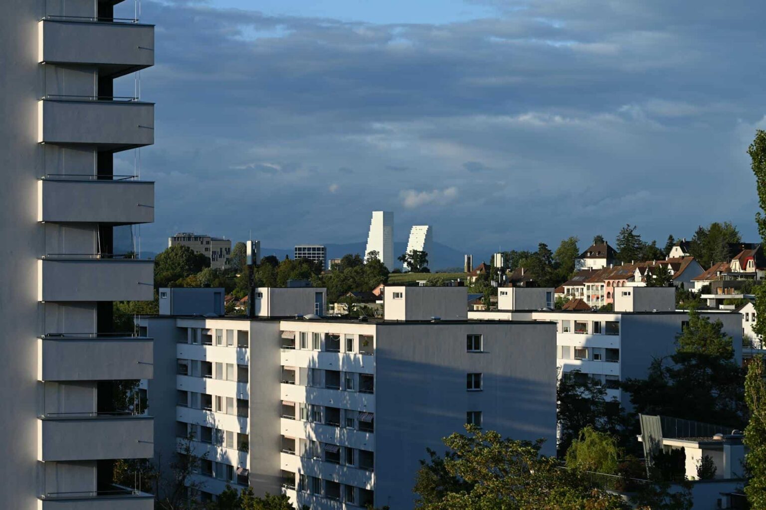 Switzerland’s housing squeeze tightens as vacancy rate hits 1% Switzerland’s housing squeeze tightens as vacancy rate hits 1%