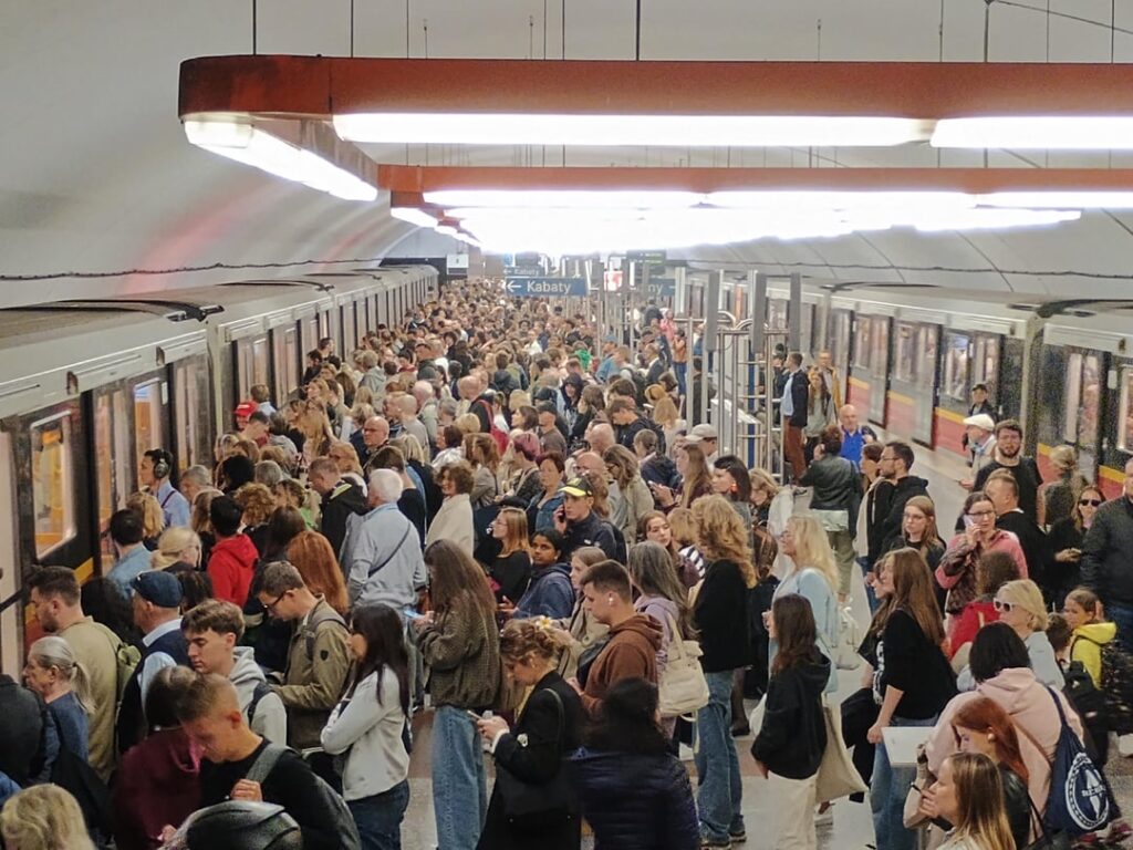 Polish metro malfunction on pole mokotowe station Polish metro malfunction on pole mokotowe station