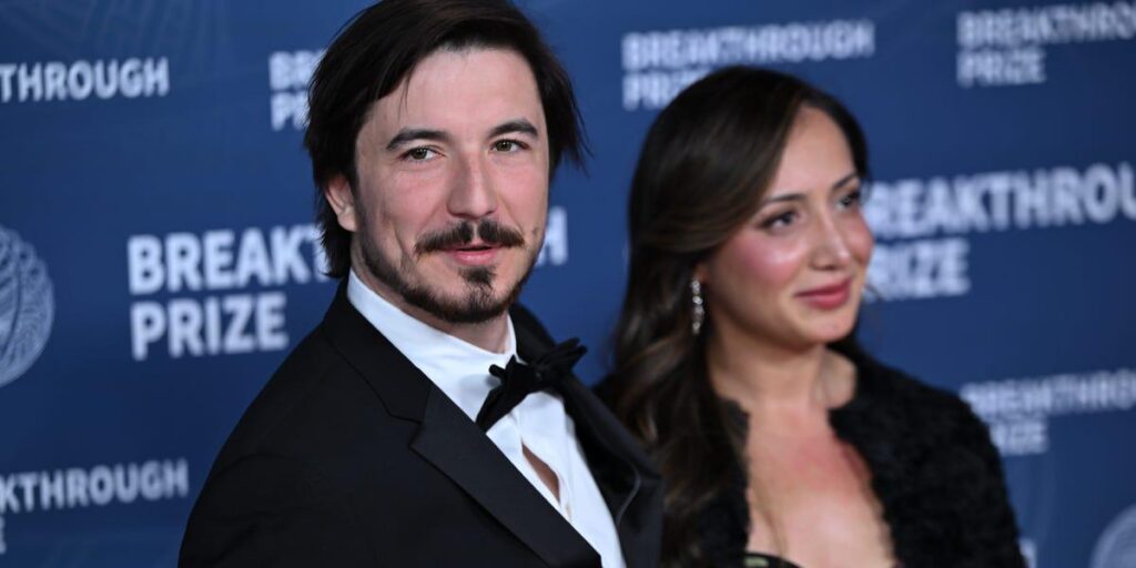 Robinhood's CEO Says Majority of Its New Code Is AI-Generated