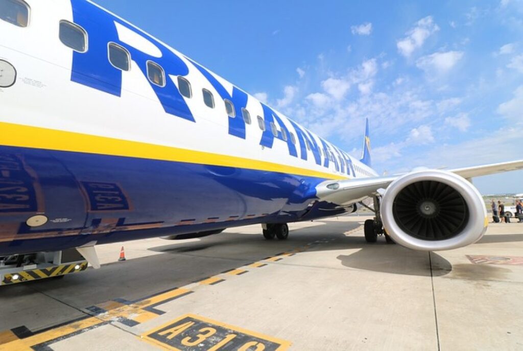 Ryanair to cut up to one million seats to Spain