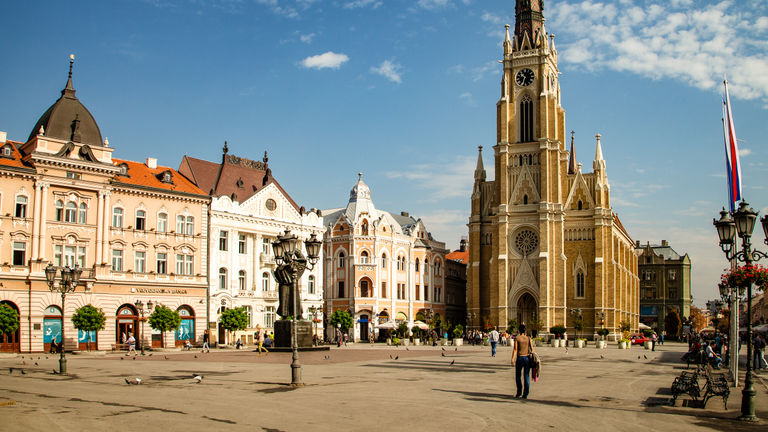 squarenovisad