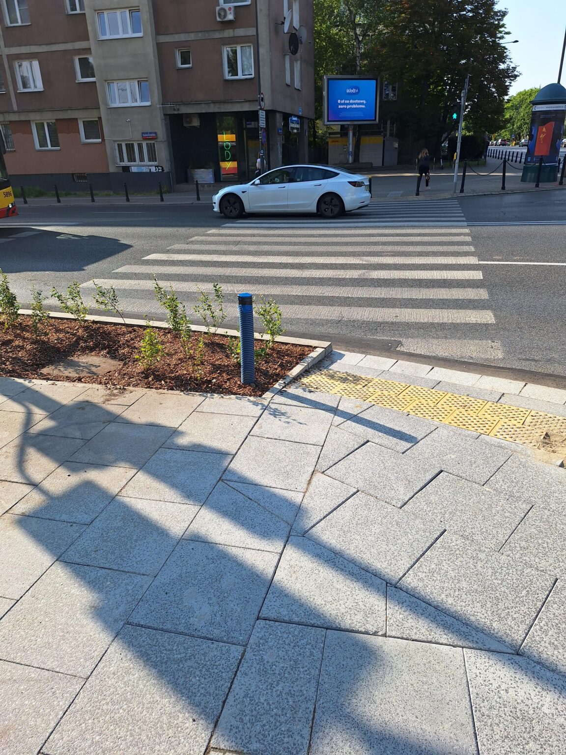 Crossing i Warsaw, Konwiktorska Street