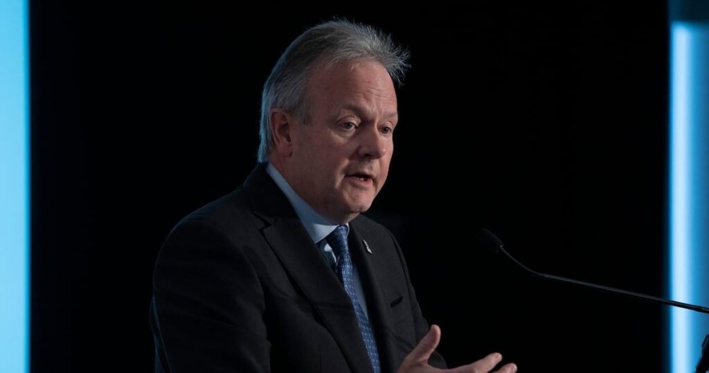 Former Bank of Canada governor warns both Canada and the United States headed towards a recession
