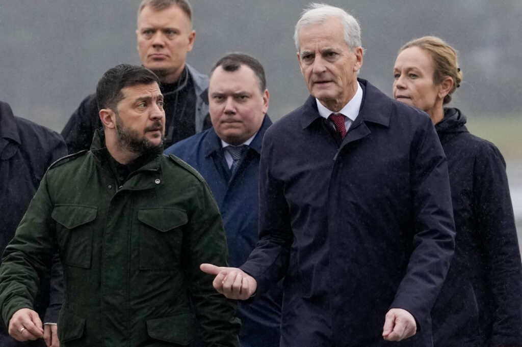 Gripens? Zelensky Visits Sweden, Norway