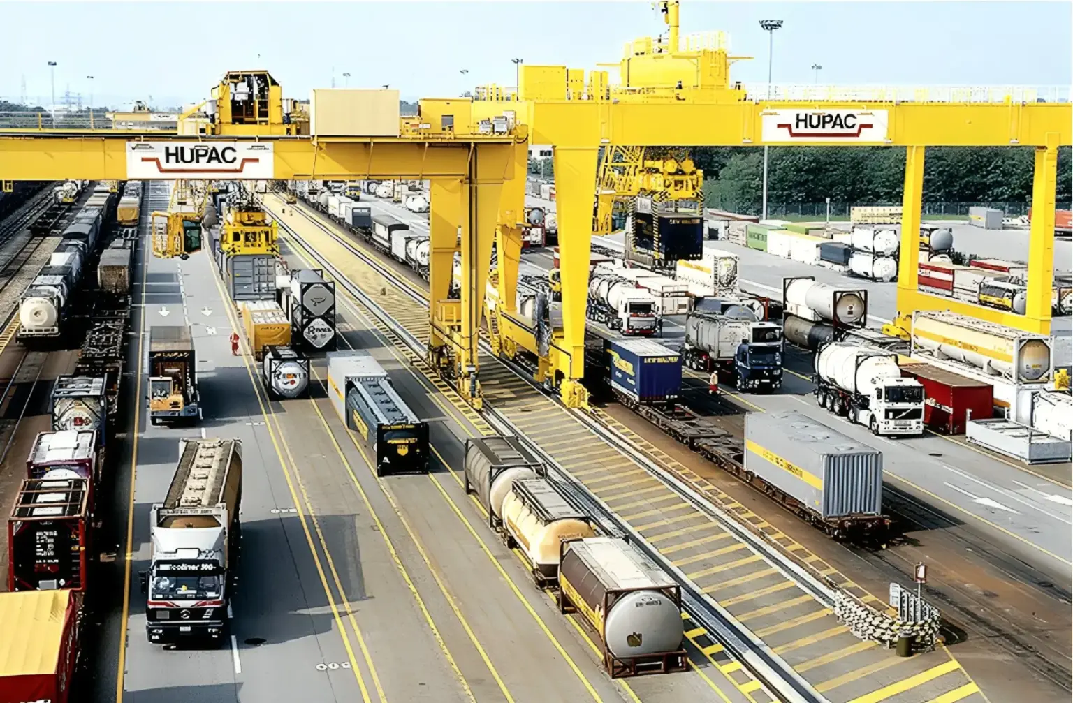 Capacity crunch hits freight forwarders. Where to find compliant carriers?
