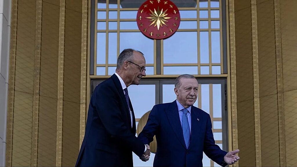 Germany's Merz urges deeper European ties with Turkey despite disagreements on Gaza