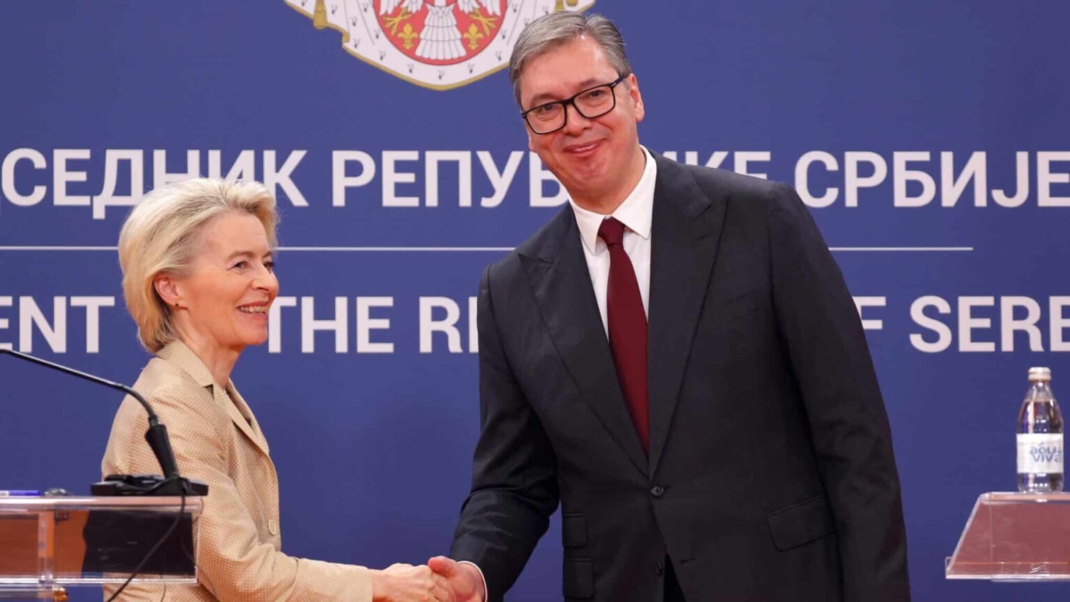 EU Chief Urges Serbia's Vucic to 'Get Concrete' on Rule-of-Law Reforms