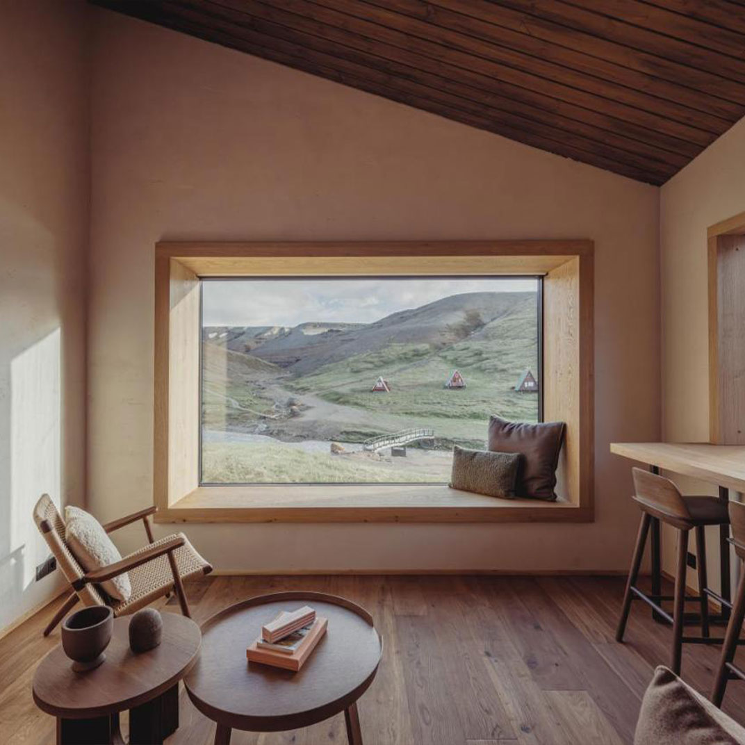 Be at one with the wilderness in remote One-Key luxury at the Highland Base in Kerlingarfjöll, Iceland (© Highland Base Kerlingarfjöll)