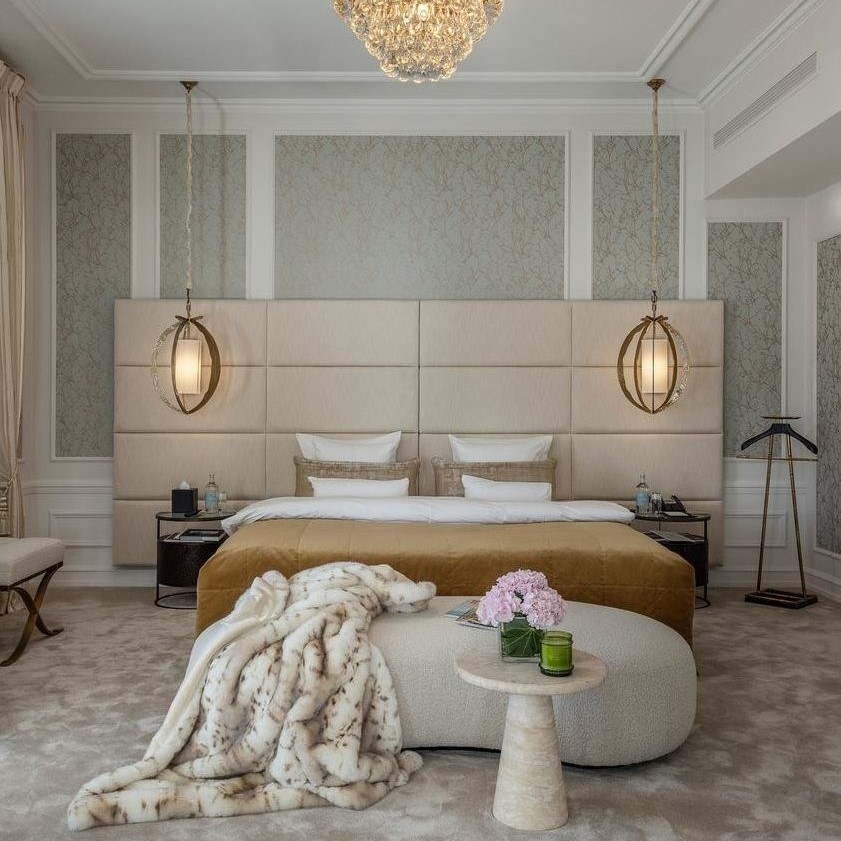 One of the bedrooms inside the historic landmark that is the Two-Key Hotel d'Angleterre in Copenhagen, Denmark (© Hotel d'Angleterre)