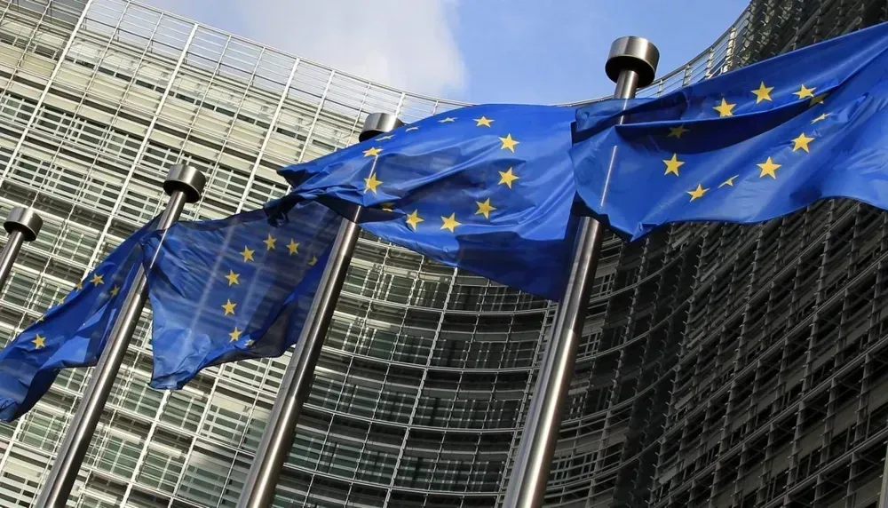 Hungarian spies operated in Brussels for years, trying to recruit EU officials - media
