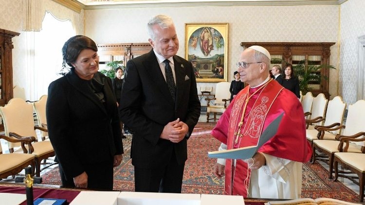 Pope Leo meets with President of Lithuania Pope Leo meets with President of Lithuania