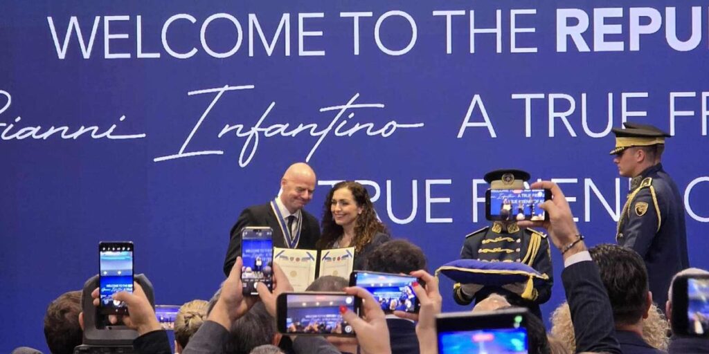 Infantino honored with medal by Vjosa Osmani: I dedicate it to Fadil Vokrri and all the people of Kosovo