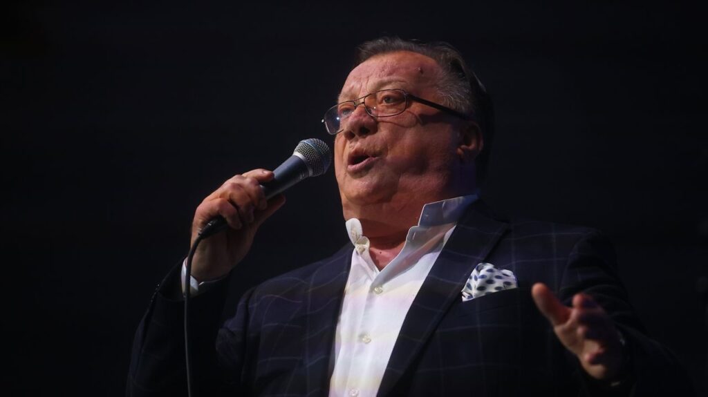 A voice that broke down barriers: Crowds fill Sarajevo to mourn beloved folk singer Halid Beslic