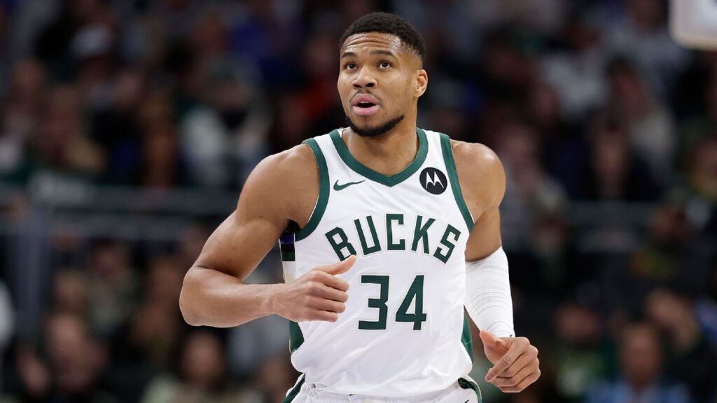 Giannis Antetokounmpo wants to play in Greece after NBA career Giannis Antetokounmpo wants to play in Greece after NBA career