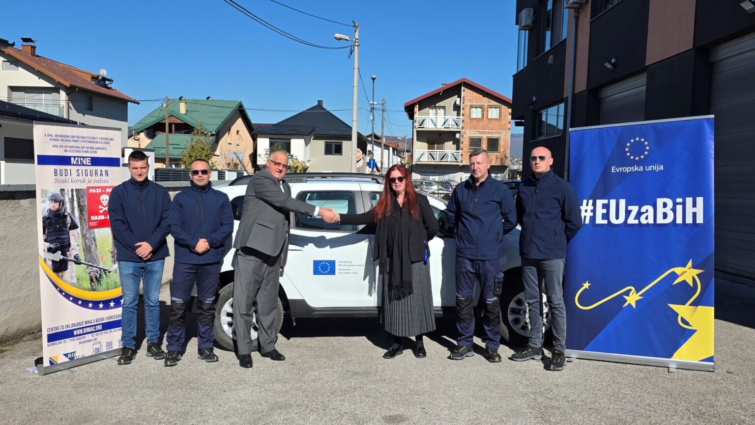 EU provides protective equipment worth €130,000 to deminers in Bosnia and Herzegovina