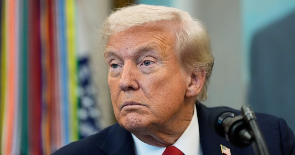 Zelenskyy meets with Trump on Ukraine's defenses in war with Russia