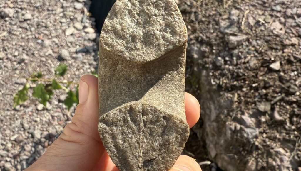 Rare 9,000-year-old Stone Age hammer discovered in Norway