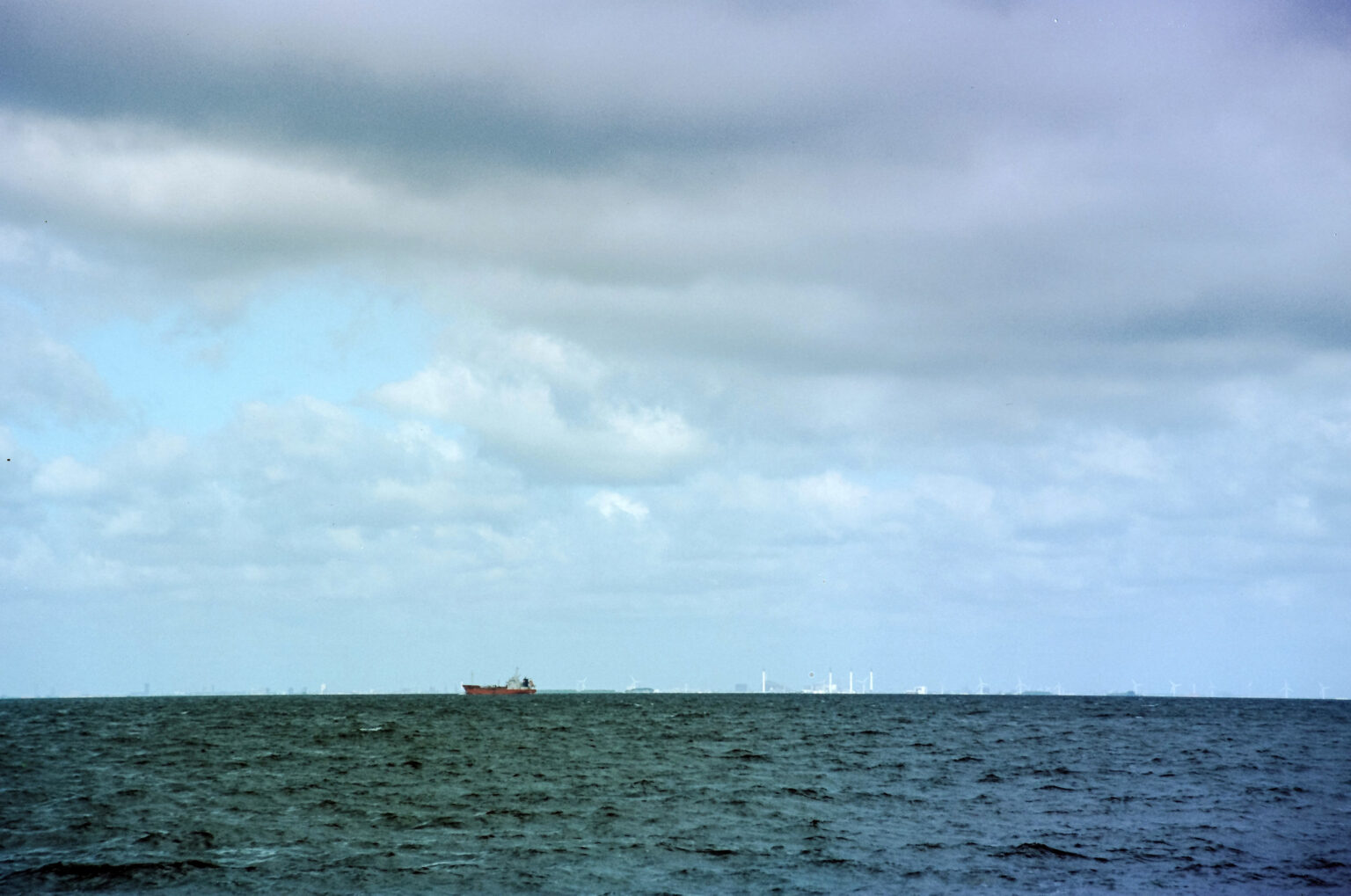 Russian shadow fleet: ship detained in Baltic Sea, now in France