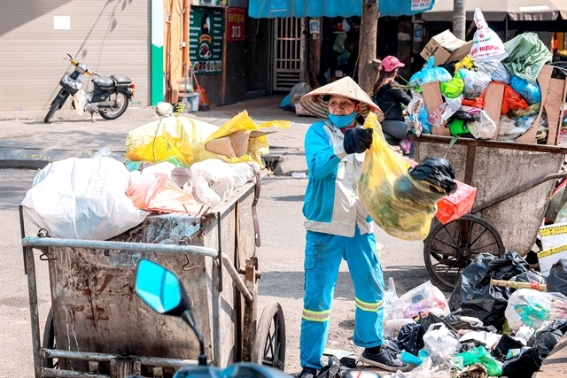 Waste sorting, treatment still stuck in old ways after environmental law took effect