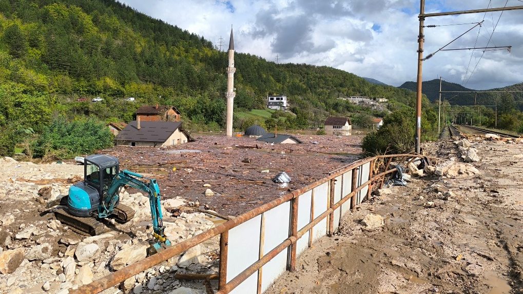 A Year On, Bosnia Flood Survivors Still Haunted and Homeless
