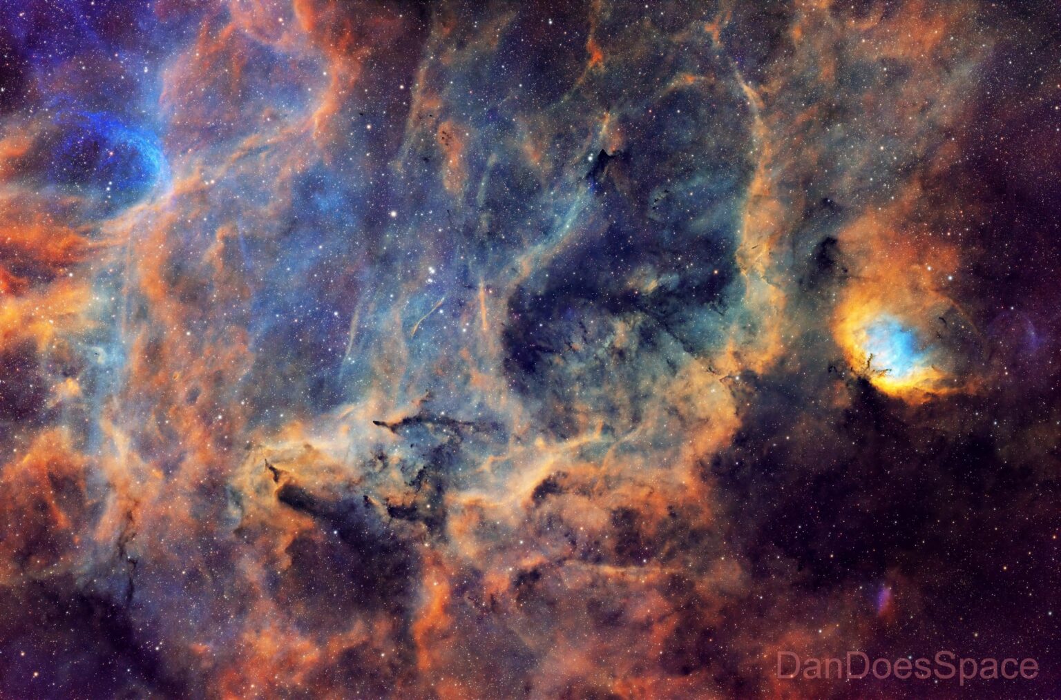 My image of the Tulip Nebula (Sh 2-101) and its dusty surroundings