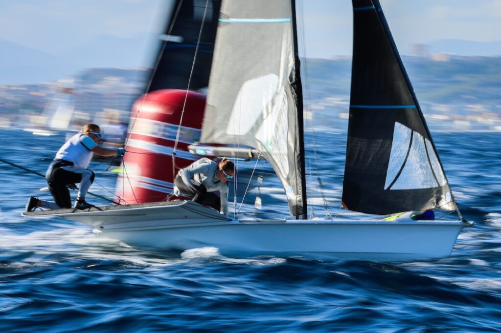 Sick Performance by Norway in the FX • Live Sail Die