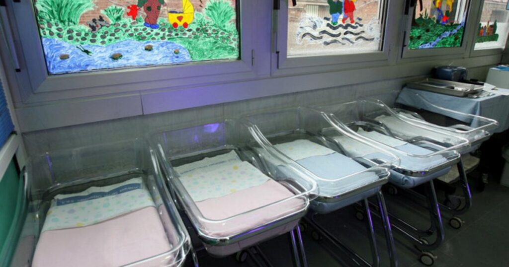 Istat, births still declining in Italy: fertility at historic lows in 2024