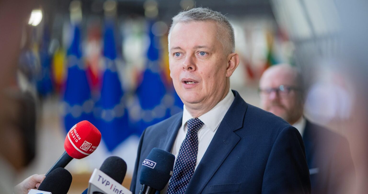 Security service chief appeals to Ukrainians in Poland not to work as paid Russian agents