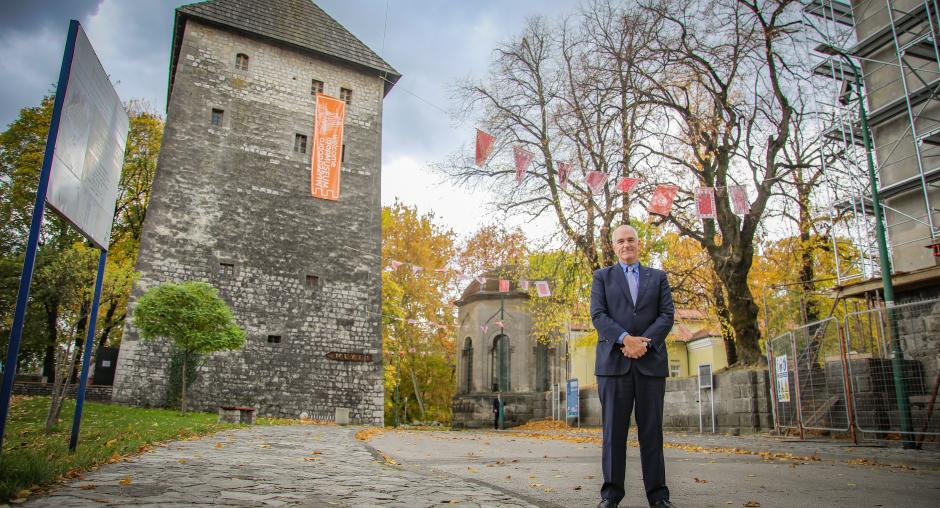 OSCE Head Visits Canton 10 and Una-Sana Canton, Discusses Governance, Anti-Corruption, and Reconciliation