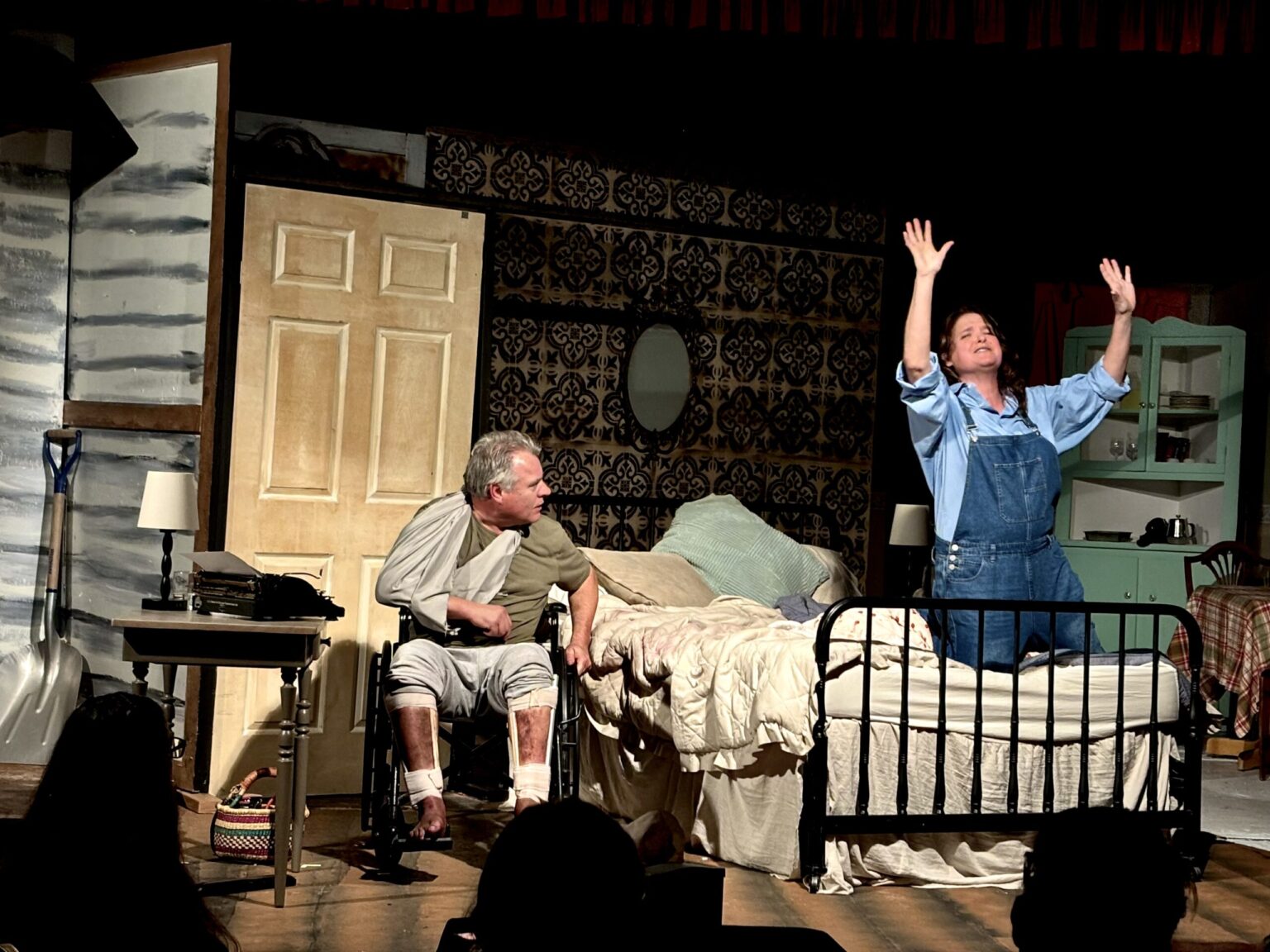 Pure ‘Misery’ at the Met Fourth Wall Entertainment Troupe nails creepy Stephen King tale