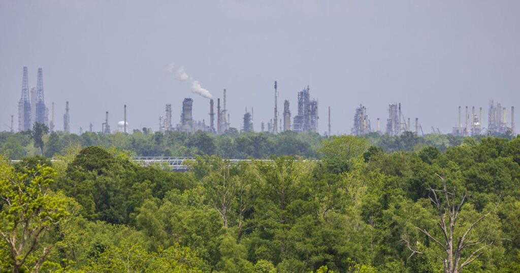 Cancer risk in LA's industrial areas underestimated: study | Environment