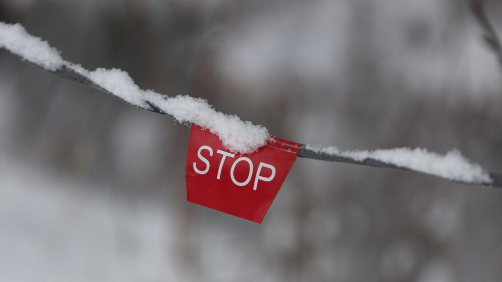 Slovenia, three dead after being buried by avalanche - News