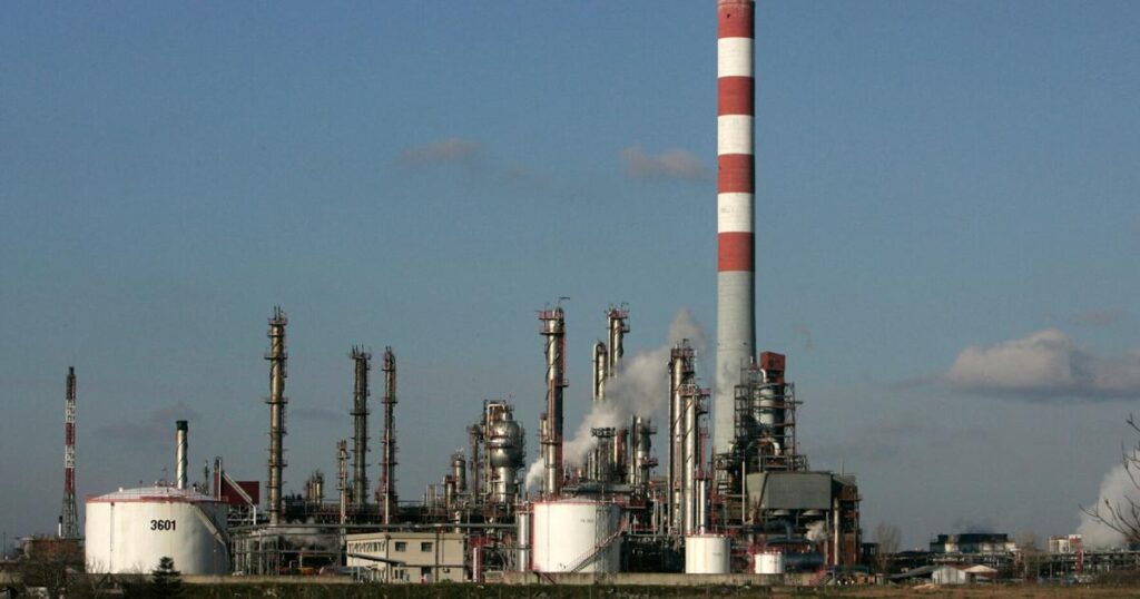 U.S. sanctions Serbia's main oil supplier, which is controlled by Russia | News