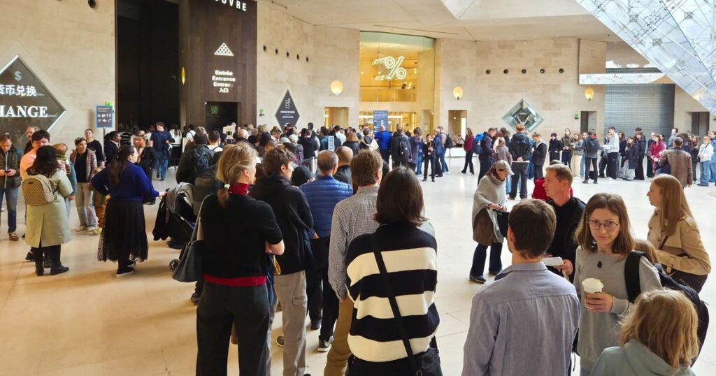 Louvre reopens after latest in slew of spectacular thefts in France