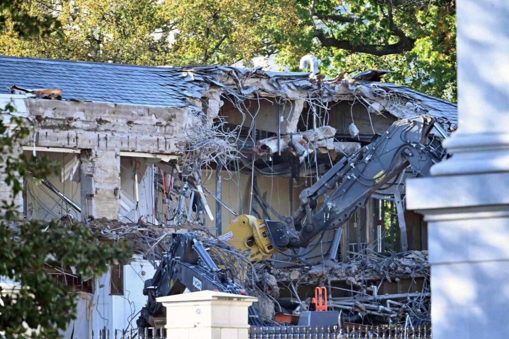 Donald Trump destroys the East Wing of the White House to build a giant ballroom