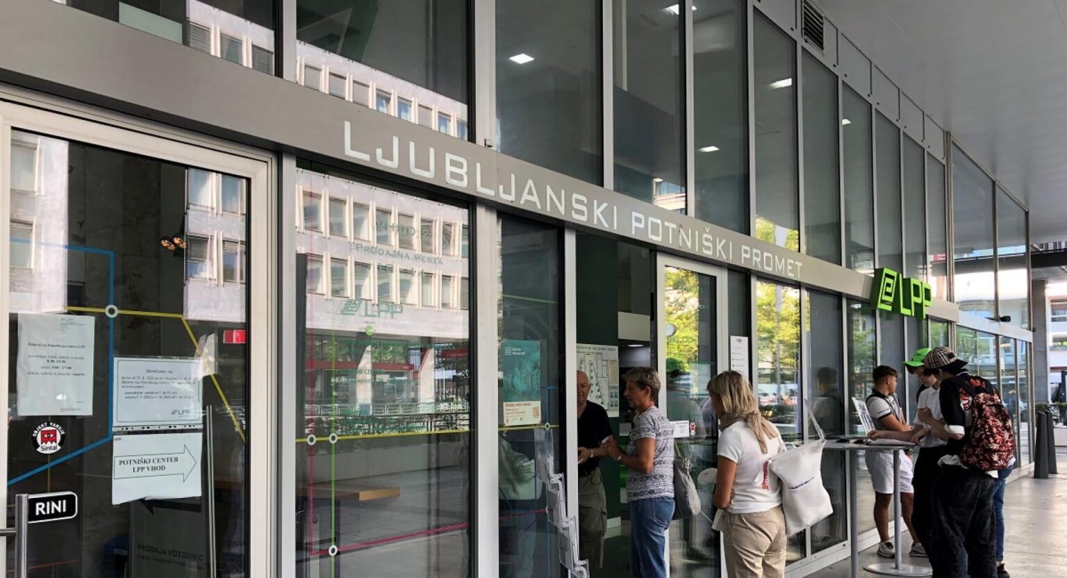 System for the purchase of student urban at LPP collapse.